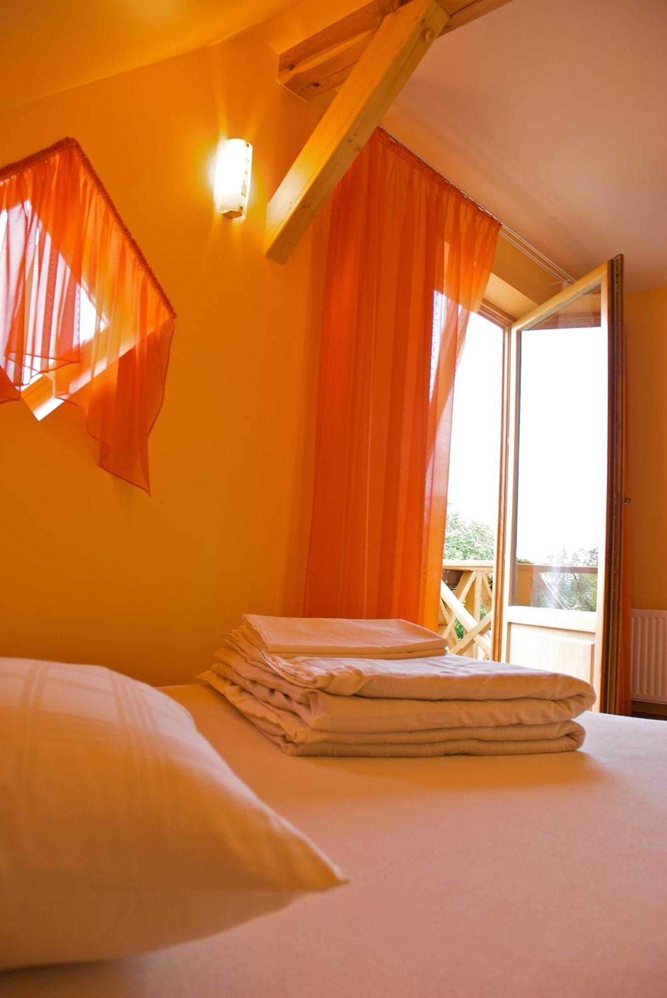 Hotel Viesu Maja Janis Madona Exteriér fotografie